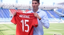 Zoran Arsenić piłkarzem Wisły Kraków. 2017-06-20